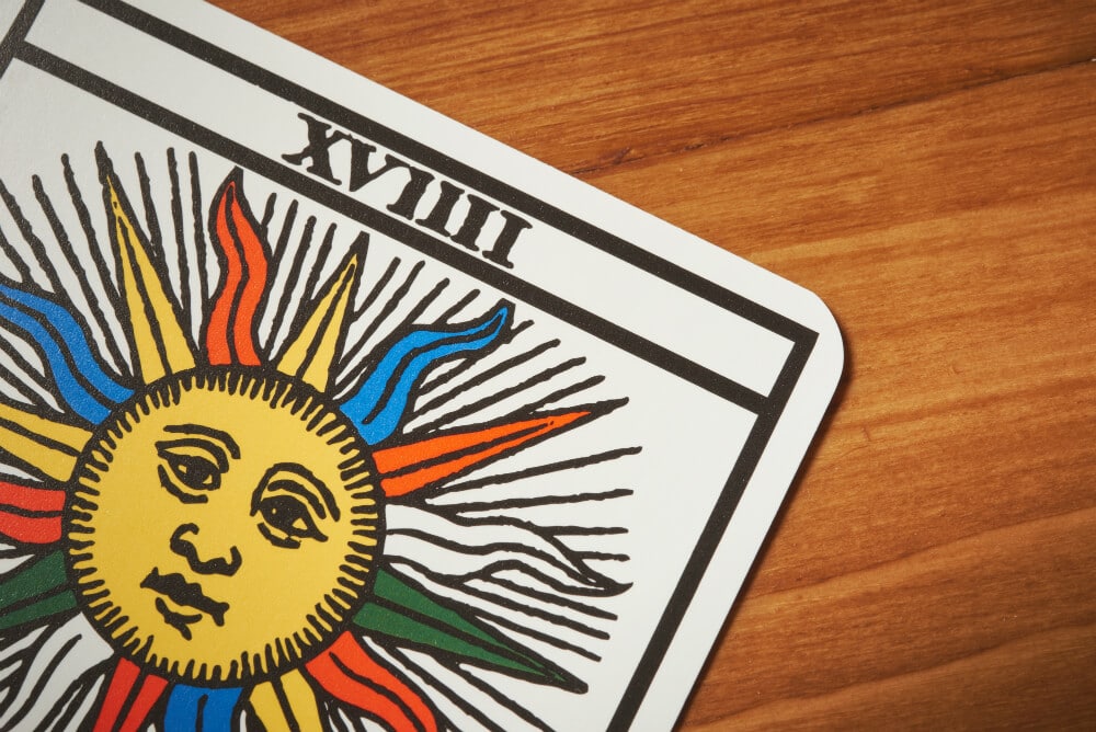 The Tarot and Your Sun Sign – What’s Your Archetype?