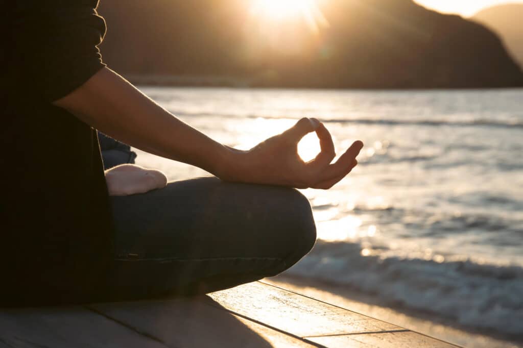 meditation-before-hydromancy