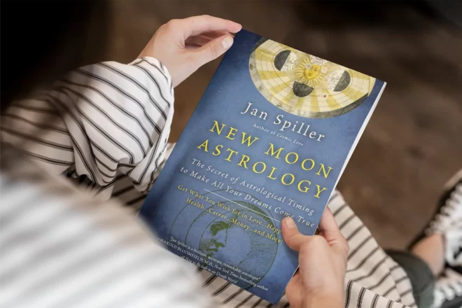 Book Review: New Moon Astrology by Jan Spiller